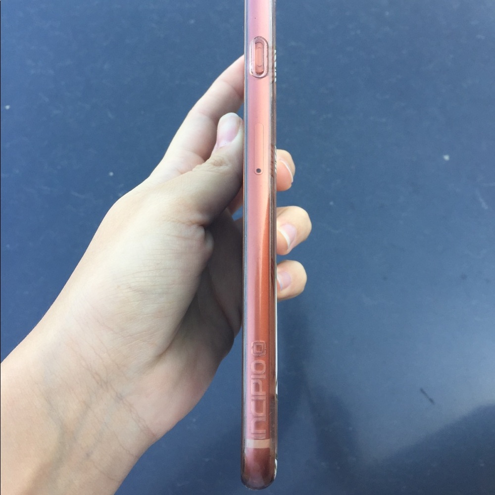 iPhone 7 Plus Case - Picture 3 of 4